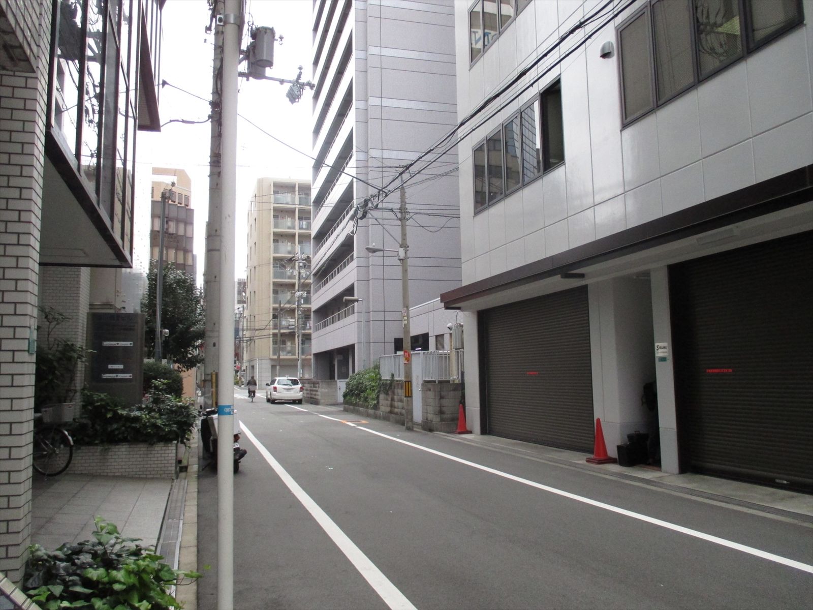 田井中ビル前面の通り