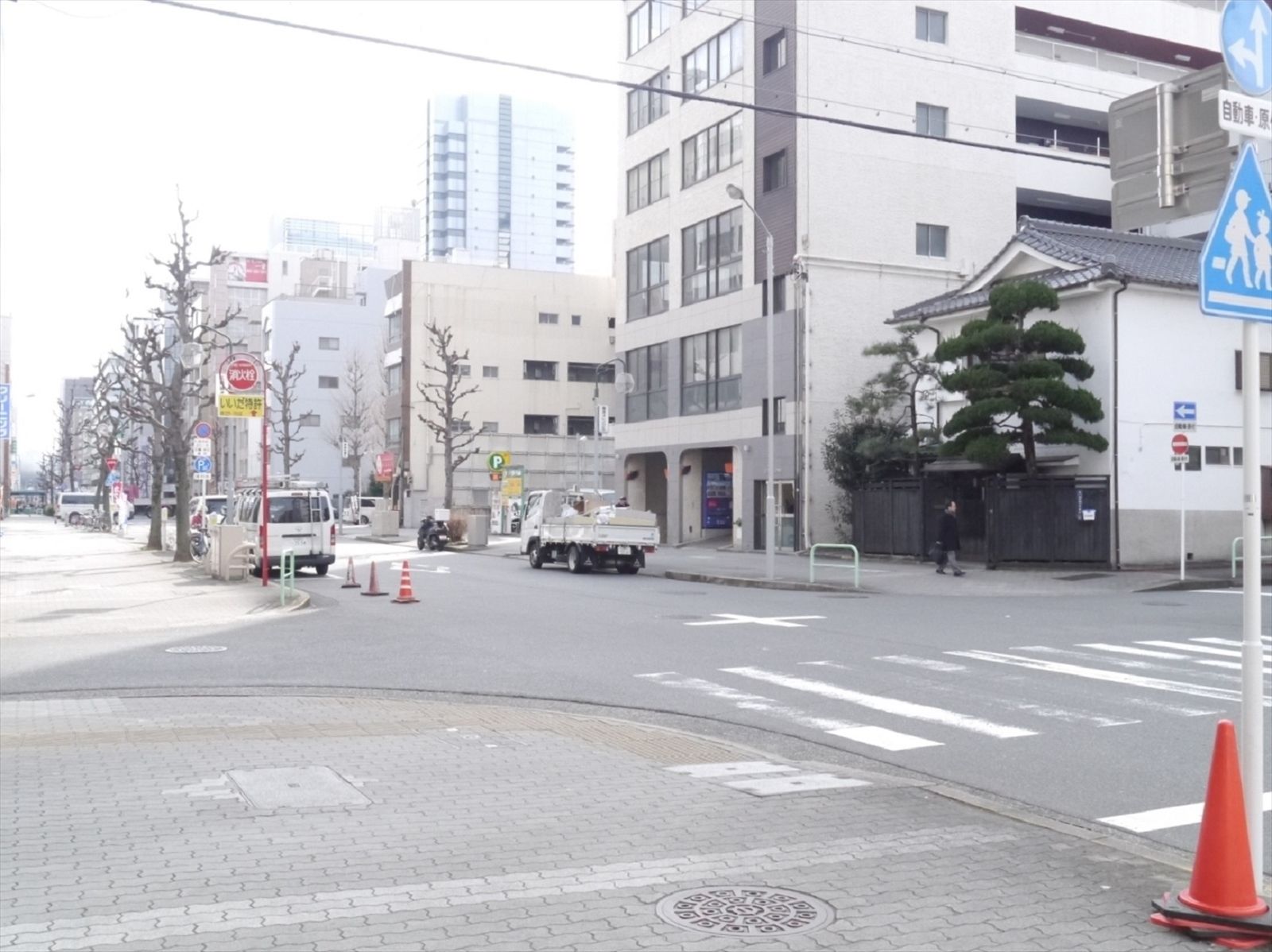 前面の通り