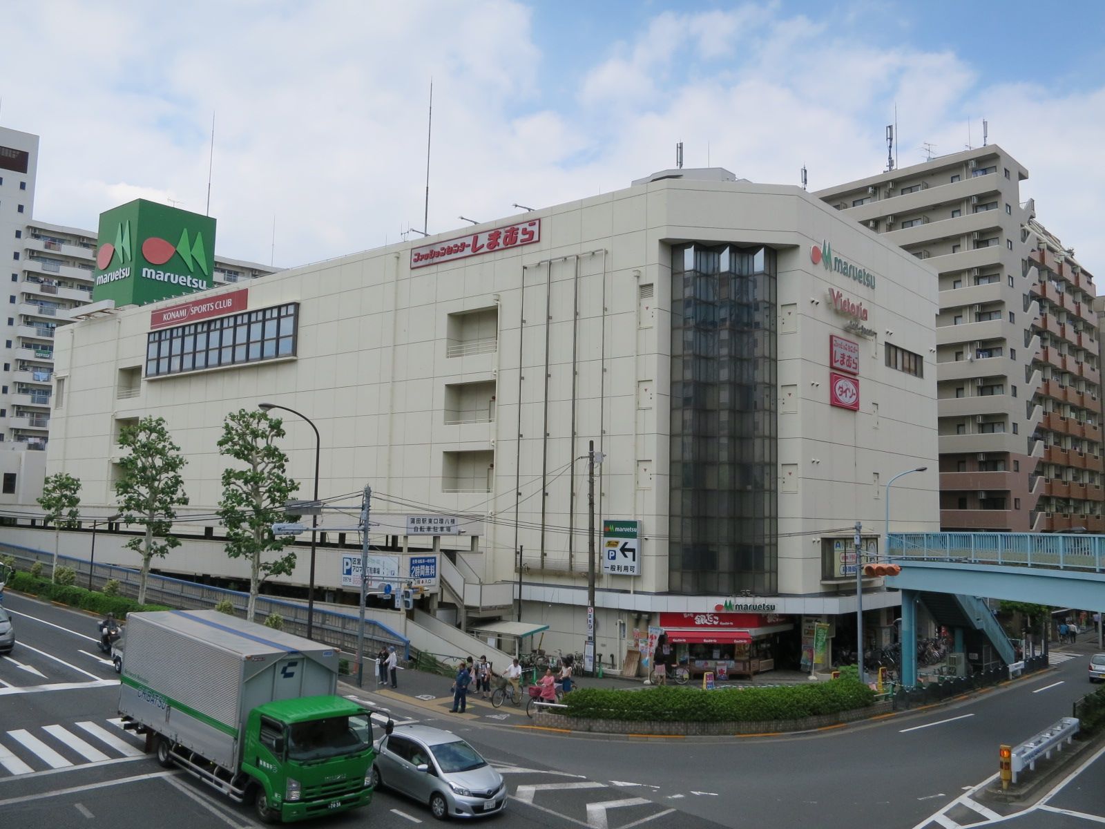 近くのマルエツかまた店