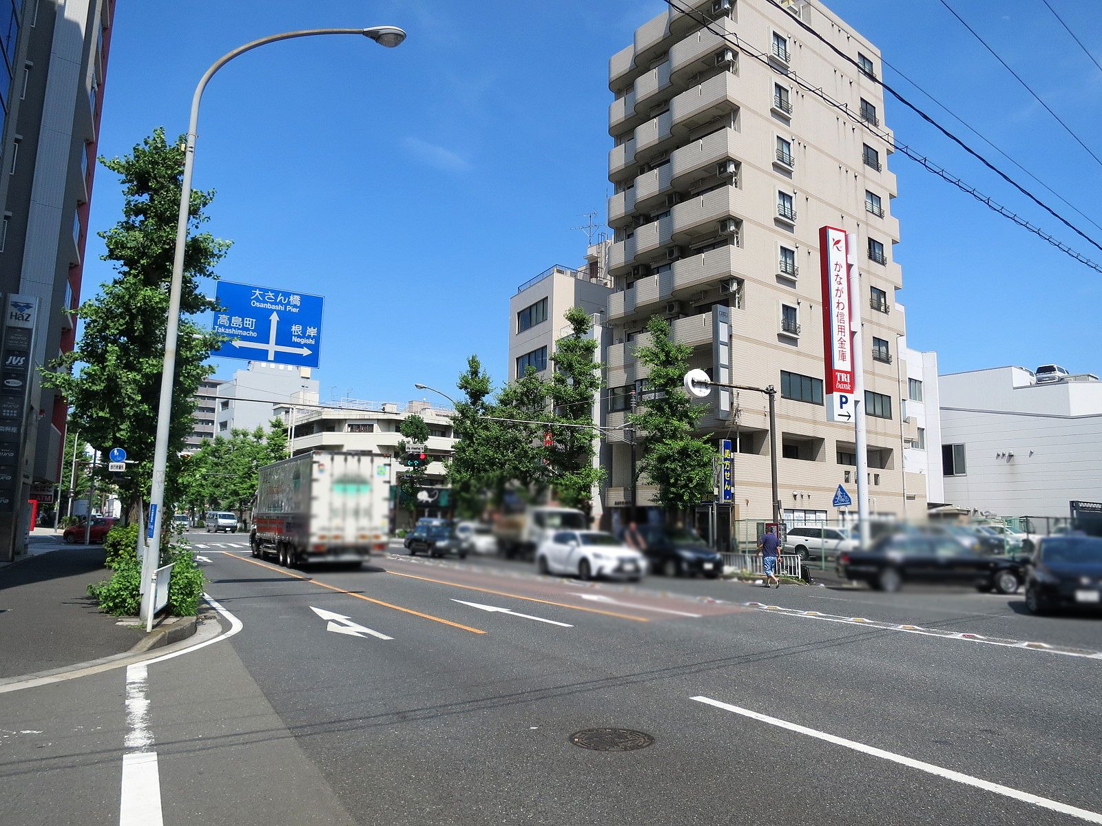 テクノサイシング長者町ビル前面の通り