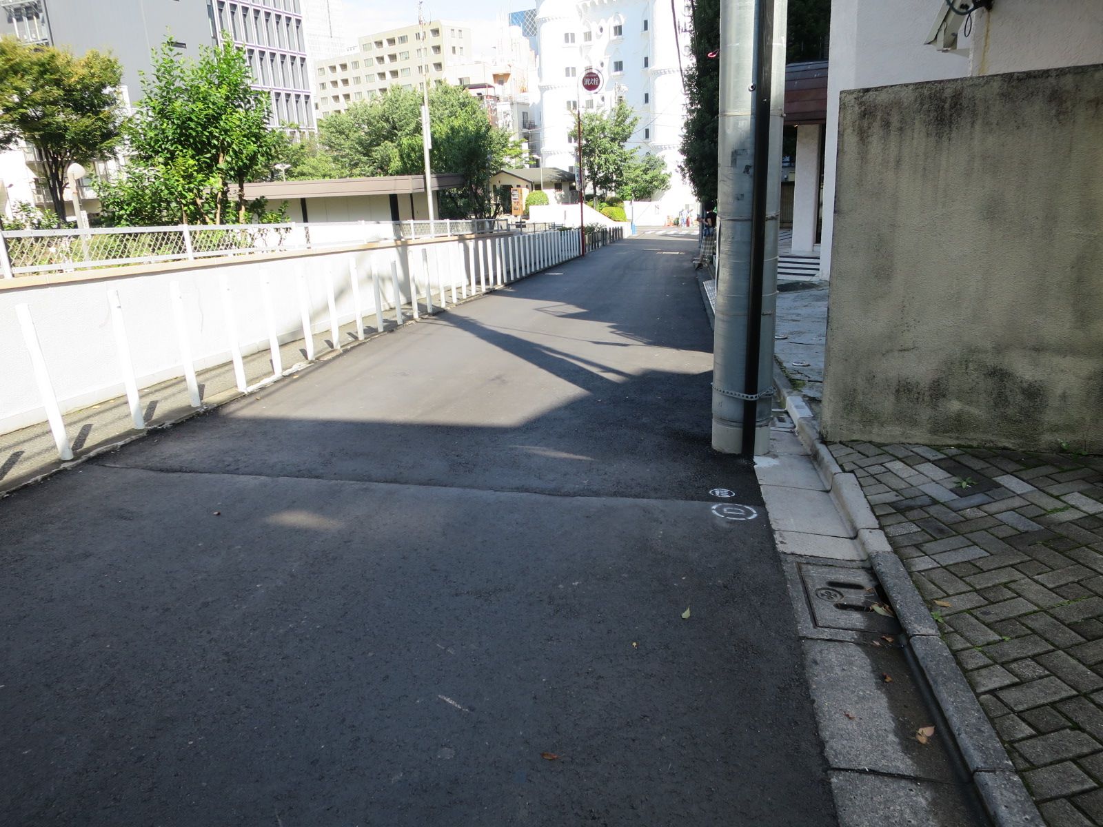 前面の道路