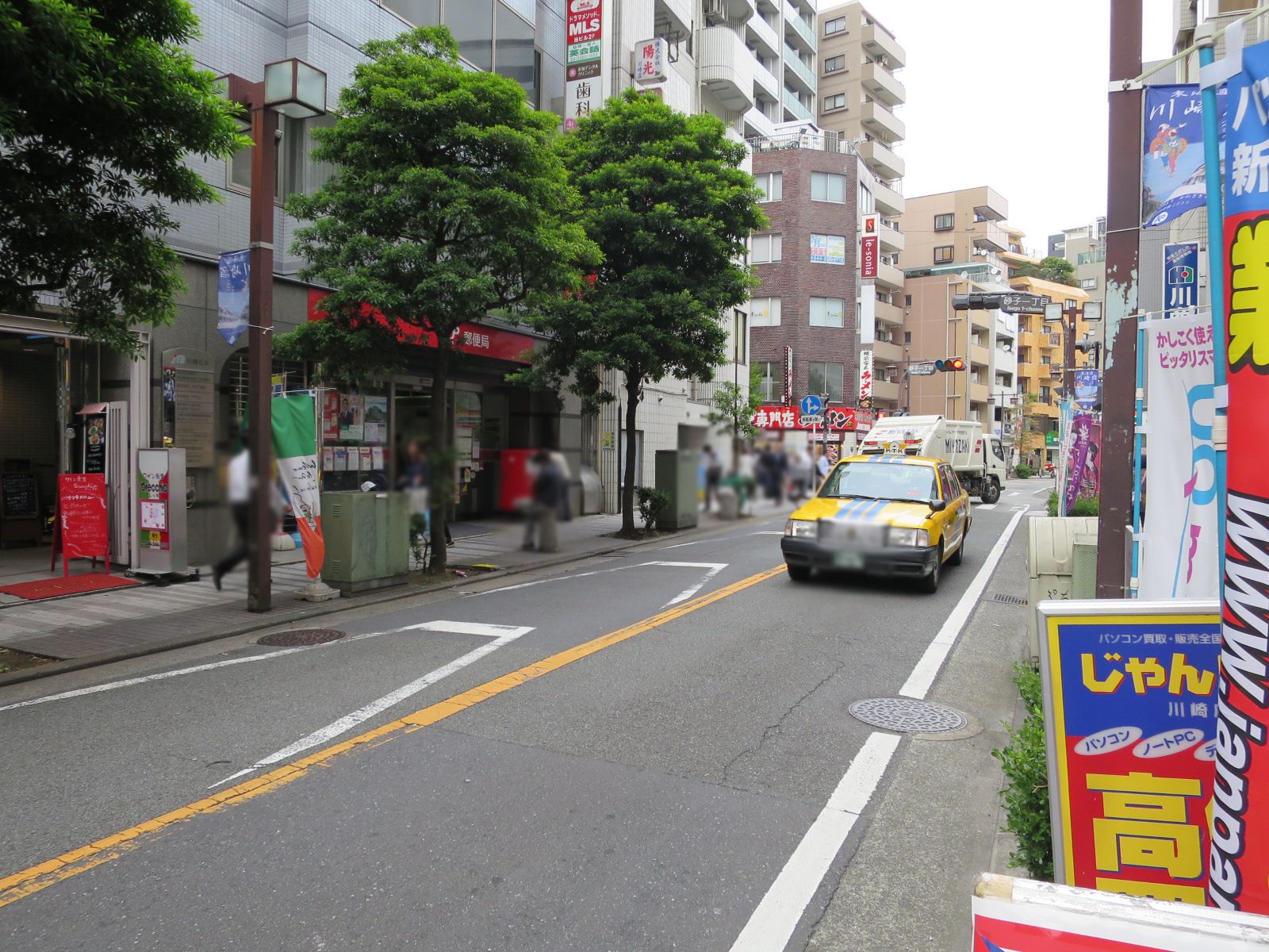 JTB川崎ビル前面の通り