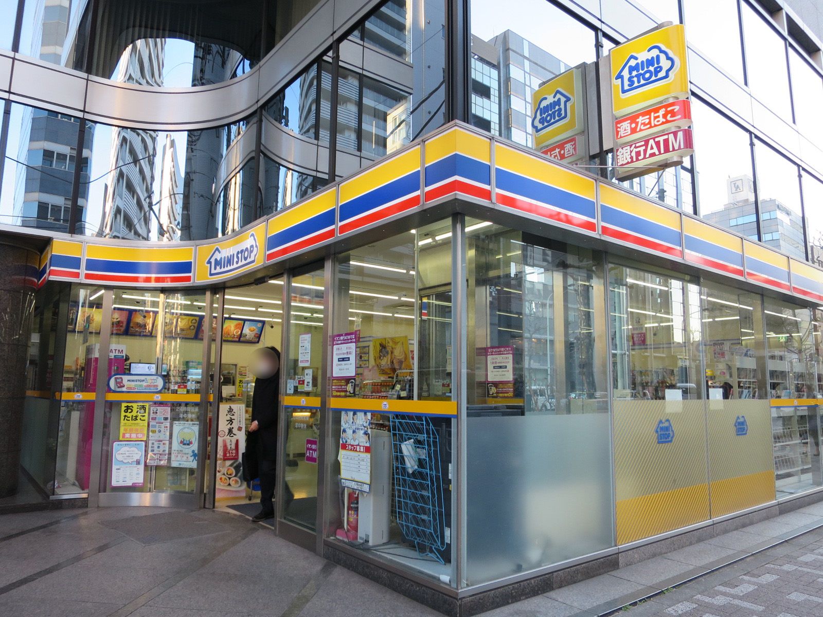 徒歩2分のミニストップ日本橋蛎殻町店