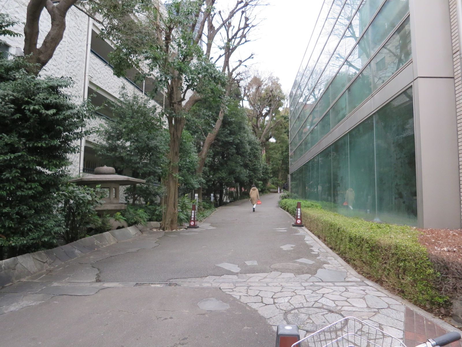 敷地内通路