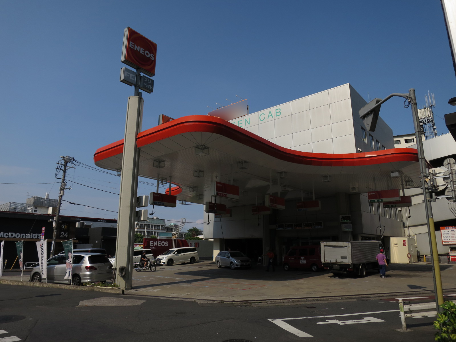 徒歩3分のガソリンスタンド