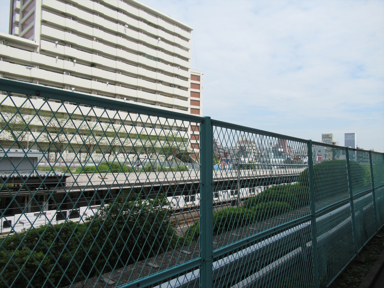 線路際に立地