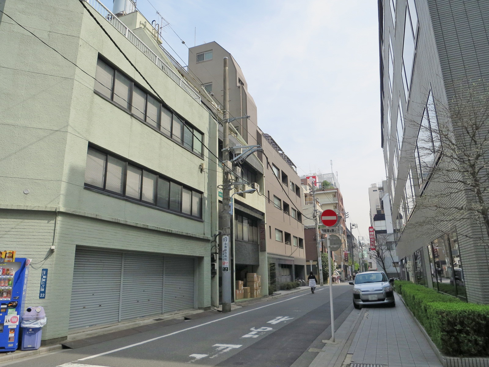 周辺は静かなエリア