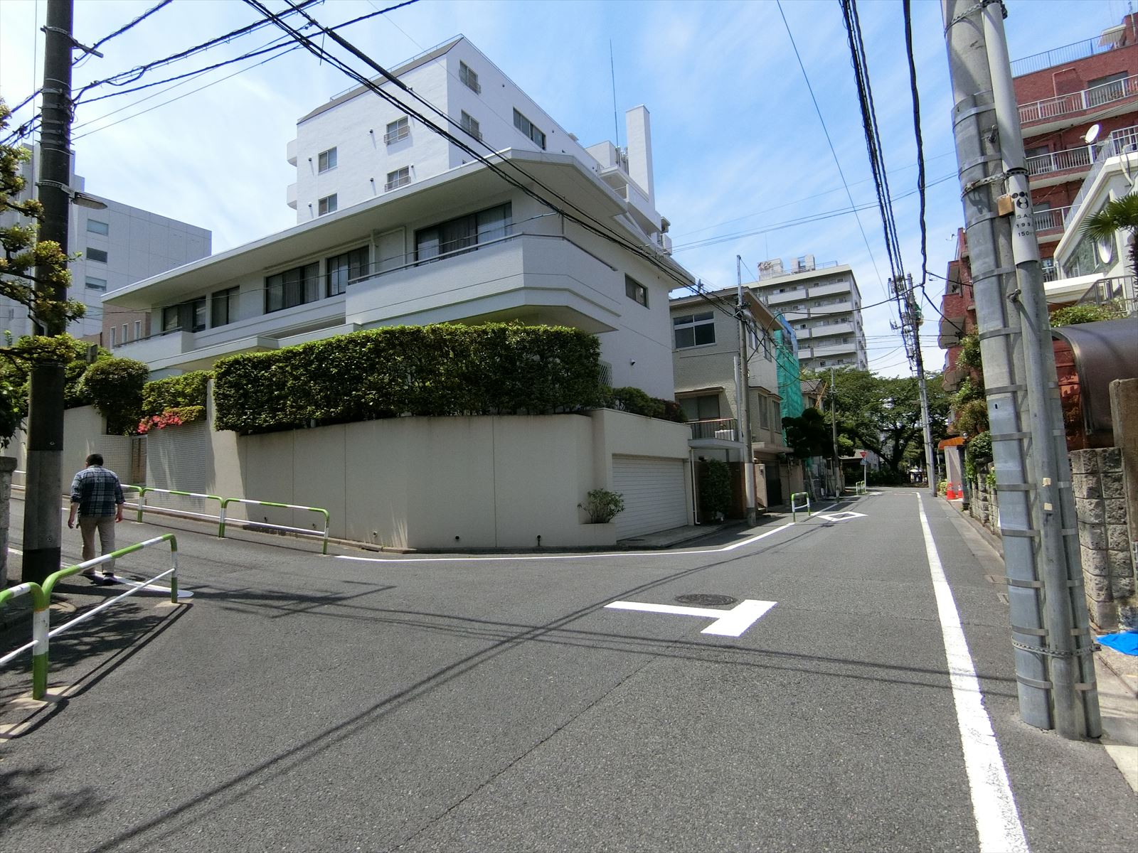前面の通り