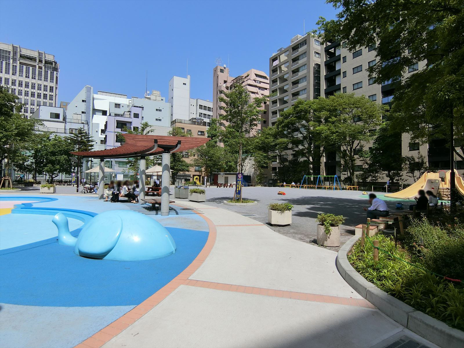 付近の中央区立越前堀児童公園