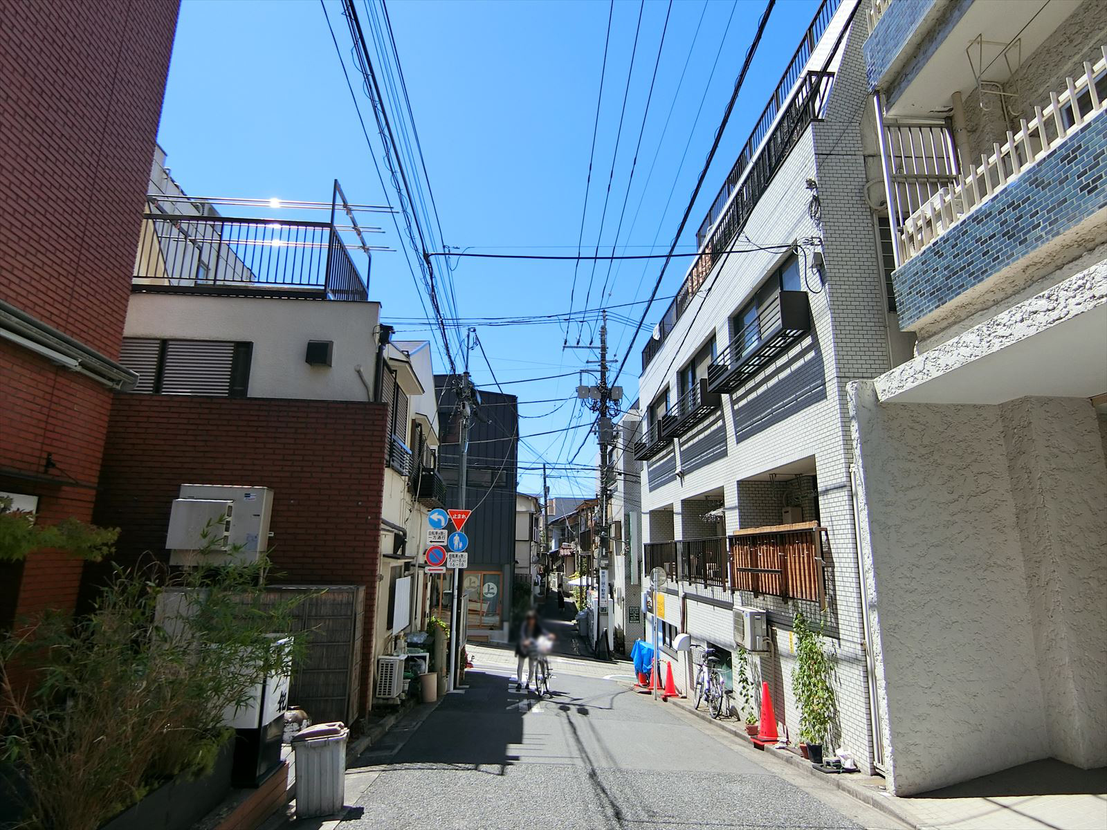 前面の通り