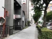 福昌名古屋ビル前面の歩道