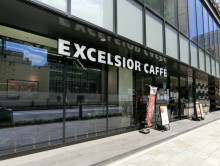 徒歩1分のエクセルシ