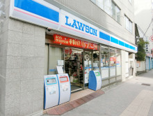 徒歩2分のローソン 