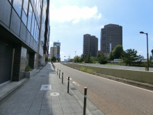 第3小池ビル前面の通