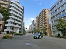 近くの江戸川橋通り
