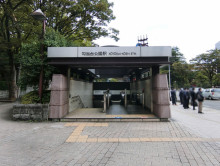 最寄りの「勾当台公園