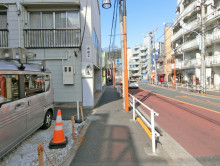 糖屋ビル前面の通り