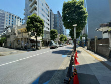 芝加賀ビル前面の通り