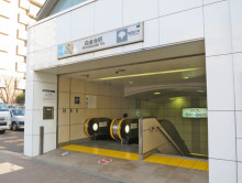 最寄りの「白金台駅」