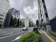 新橋菊栄ビル前面の第