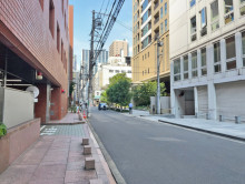 瓦町SFビル前面の通