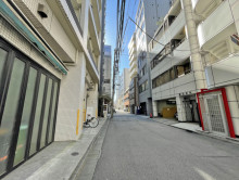 VORT上野2前面の