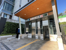 最寄りの「青山一丁目駅」