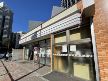 徒歩1分のセブンイレ