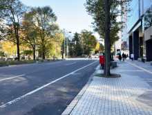 南大通ビル新館前面の