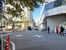 寿ビル前面の通り