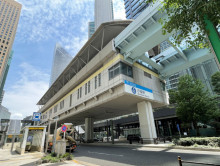 最寄りの「汐留駅」