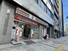 徒歩1分のセブンイレ