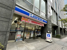 徒歩1分のローソン 
