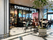 近くのスターバックス コーヒーOBP松下IMPビル店