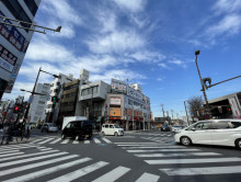 阪デンタルビル前面の