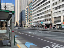 虎ノ門実業会館ビル前