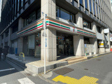 徒歩2分のセブンイレ