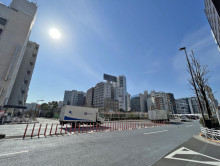 第2明治ビル前面の新