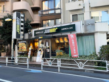 近くのサブウェイ 千