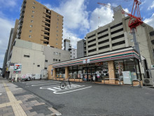 徒歩1分のセブンイレブン広島国泰寺2丁目店