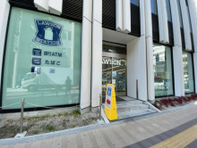 徒歩2分のローソン 