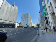 野村不動産広島ビル前