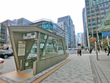 最寄りの「日本橋駅」