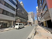 朝日ビルヂング前面通