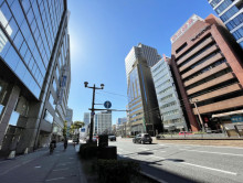 ニッセイ広島ビル前面