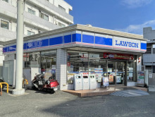 徒歩1分のローソン東