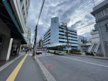 グレイスビル前面の通