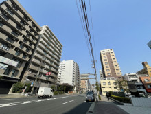 アドン菊川ビル前面の