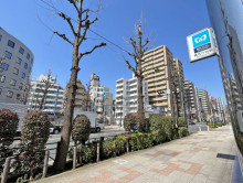 最寄りの「雑司が谷駅」