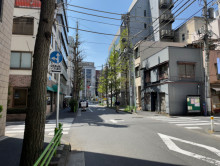 ルート蛎殻町ビル前面